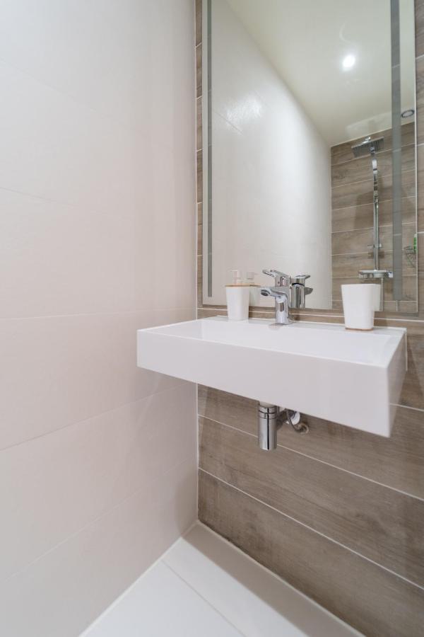 Fusion - Charme De L'ancien Et Confort Moderne - Vieux - 2 - Wifi - 5 Min Des Plages - 30 Min De Cannes Et Monaco Apartment *